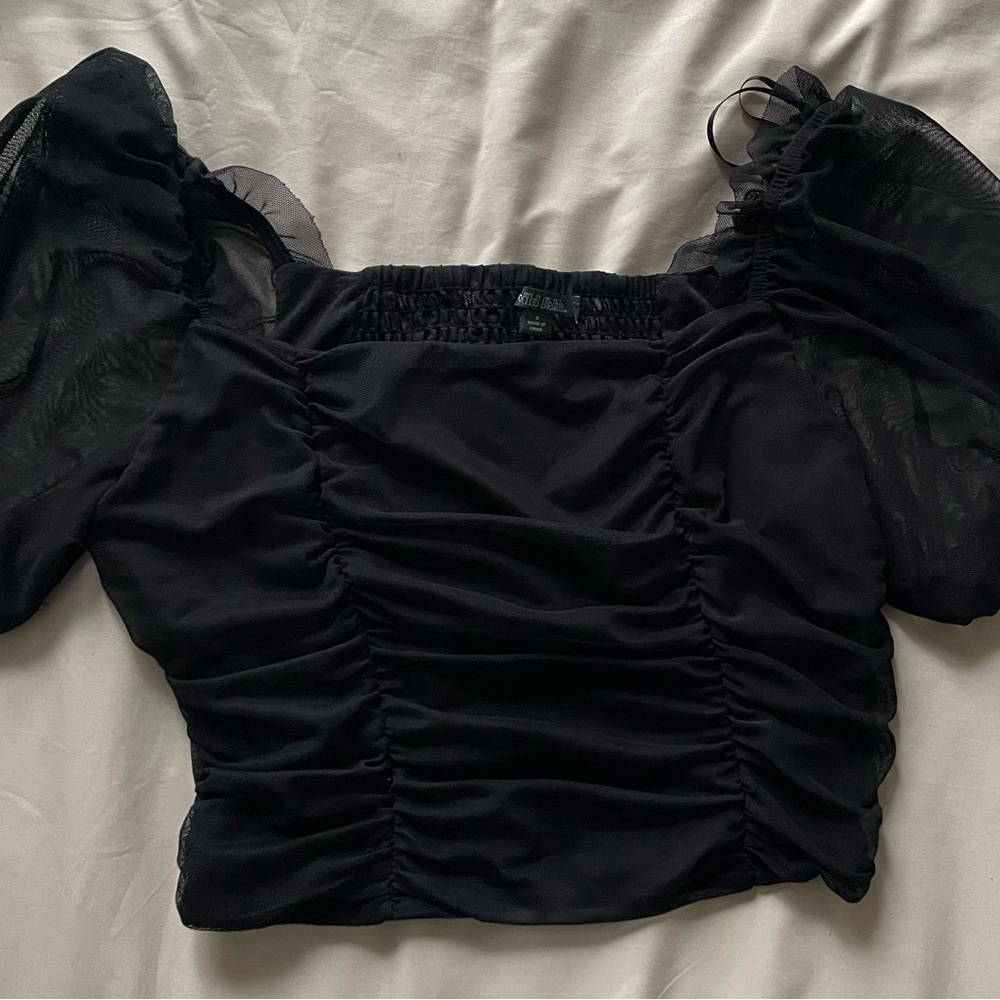 Puffy sleeve mesh crop top